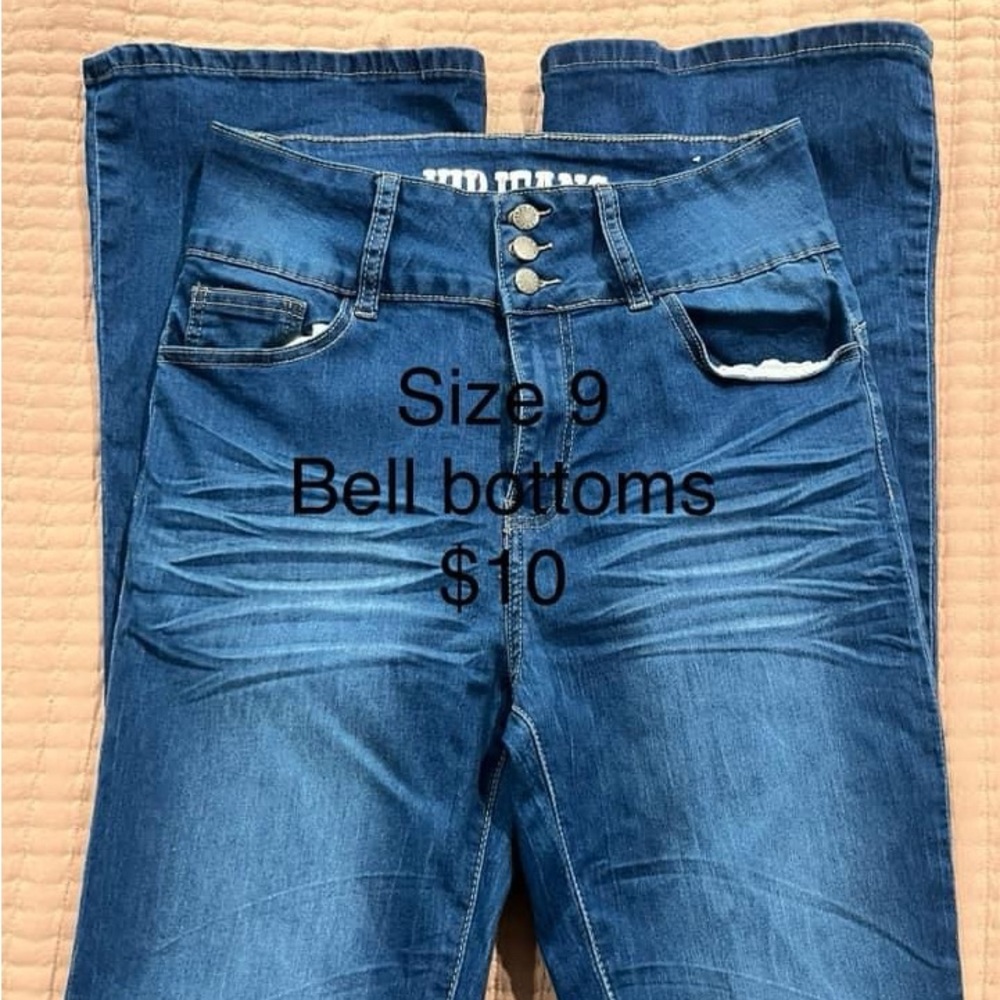 Bellbottoms